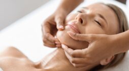 How Med Spas Perform Non-Surgical Facelifts