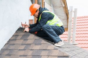 The Complete Homeowner’s Checklist for Seasonal Gutter Cleaning and Repair Work