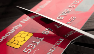 The Warning Signs That Credit Card Debt Is Becoming Unmanageable