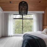 Aluminium Windows That Complement Modern Interior Lighting