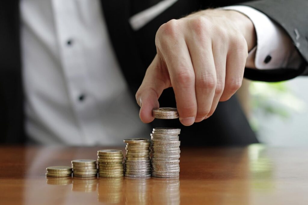 Smart Wealth Building Strategies for a Predictable Financial Future