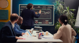 How Can Mid-Risk Funds Support Long-Term Investment Goals?