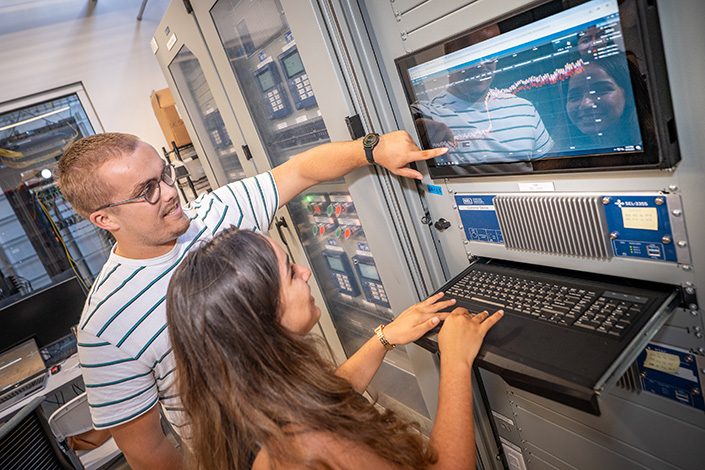 How Universities Can Establish an EV Lab Setup for Electric Mobility Research